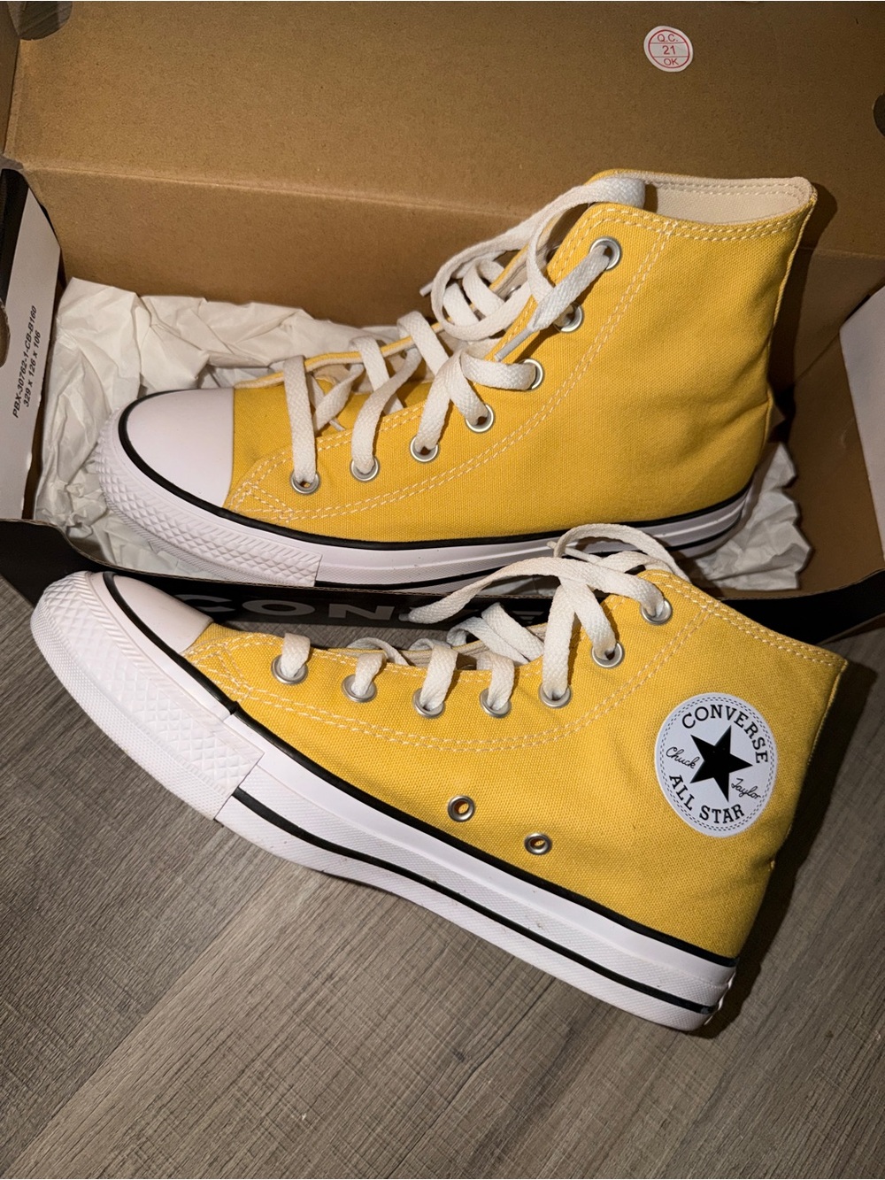 Converse Chuck Taylor’s Yellow- Women’s Size 8